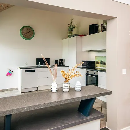 4 Star In Henne 度假居 *