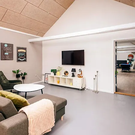 Holiday home 4 Star In Henne Henne Strand