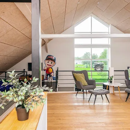 4 Star In Henne 度假居 亨讷斯特兰德