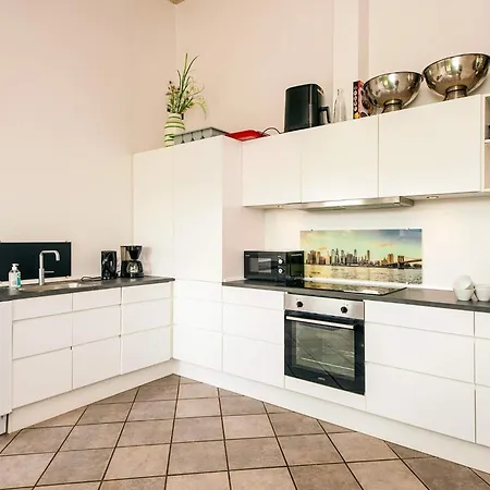 4 Star In Henne Holiday home Henne Strand