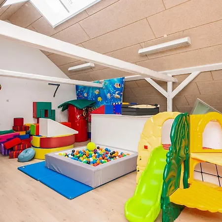 4 Star In Henne Holiday home