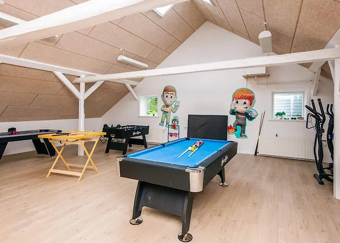 Holiday home 4 Star In Henne